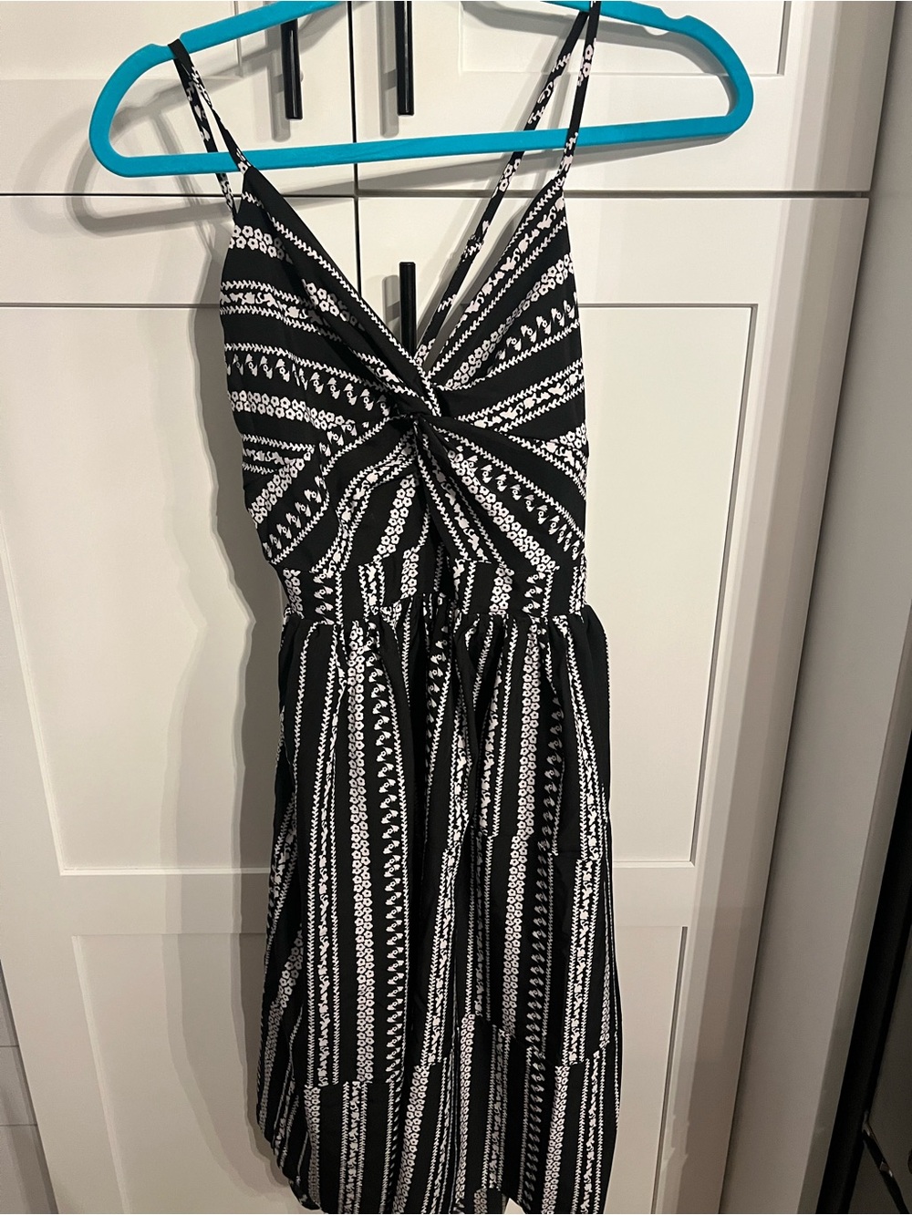 Cupshe Open and Tie Back Dress
